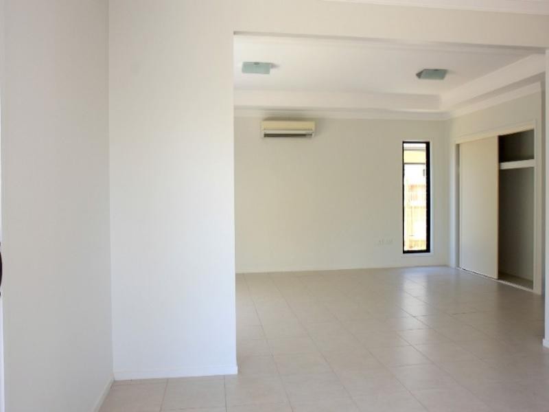 21 Joseph Place, Ormiston QLD 4160