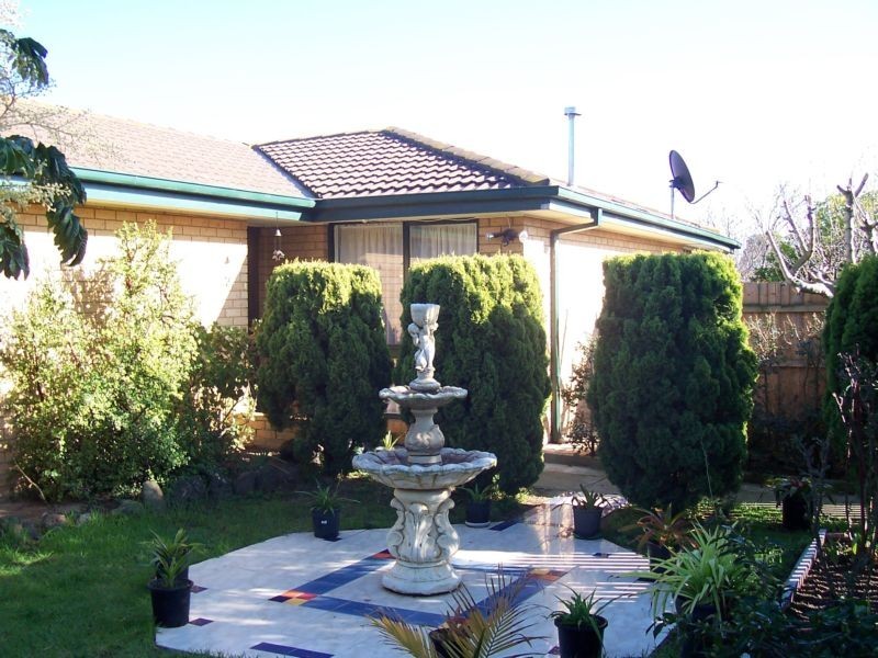 5 Willow Drive, Hampton Park VIC 3976