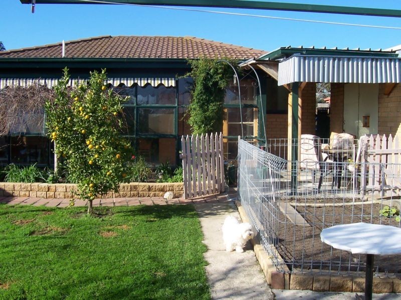 5 Willow Drive, Hampton Park VIC 3976