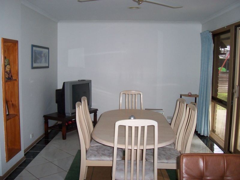 5 Katherine Court, Hampton Park VIC 3976