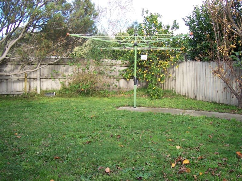 5 Katherine Court, Hampton Park VIC 3976