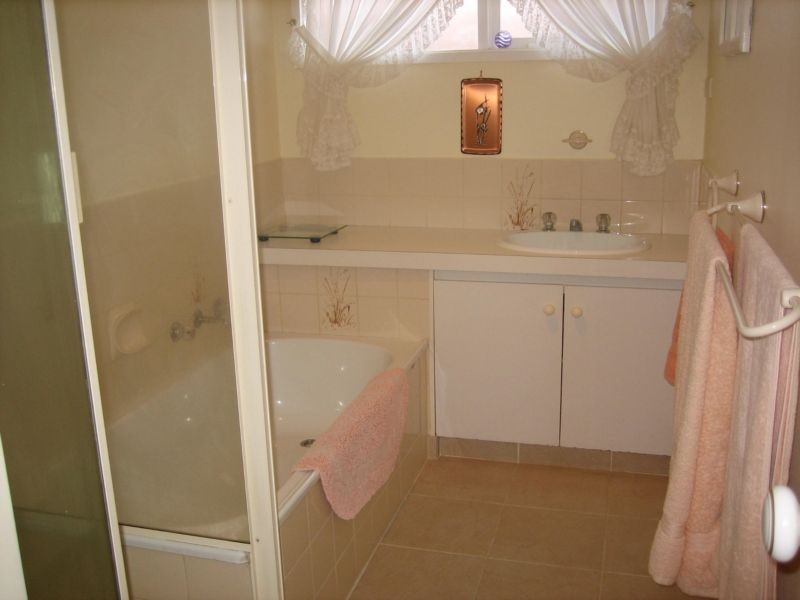 23 Springfield Crescent, Hampton Park VIC 3976