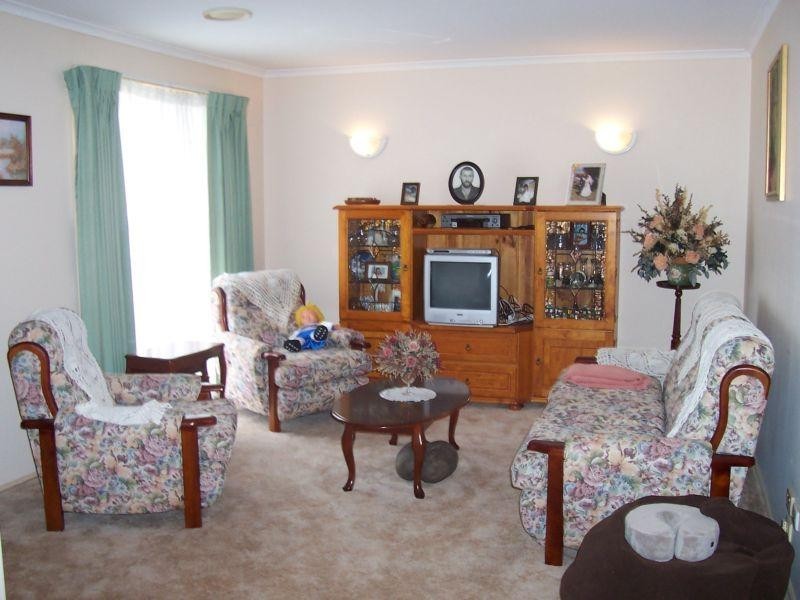 2 Telford Court, Hampton Park VIC 3976