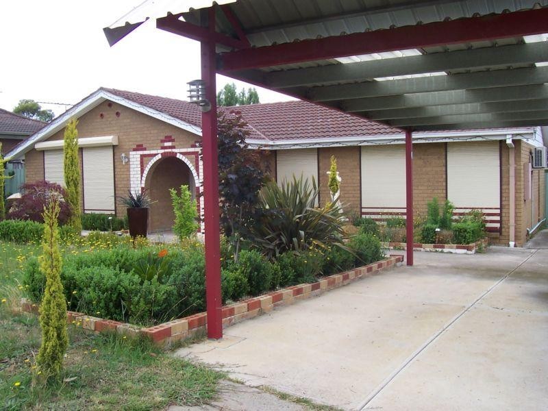 59 Oaktree Drive, Hampton Park VIC 3976