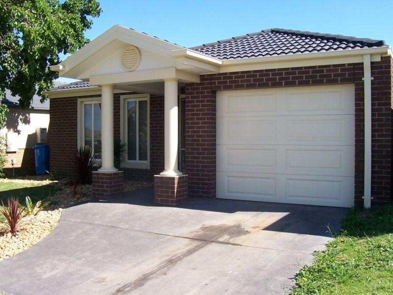 7 Berridale Court, Hampton Park VIC 3976