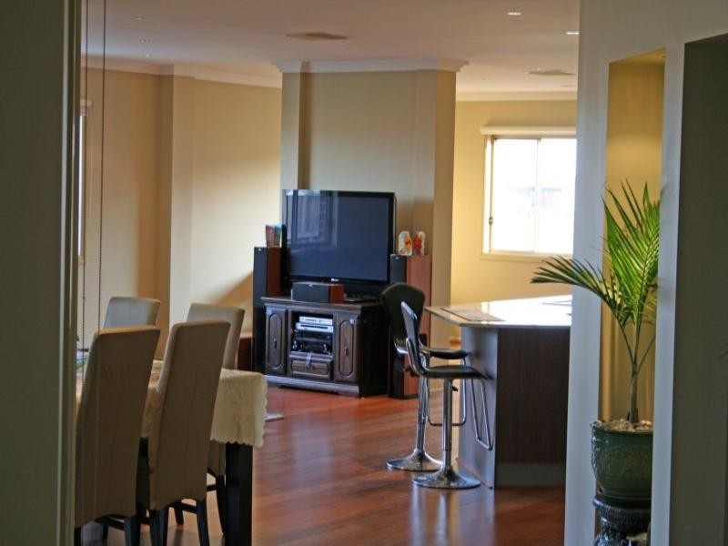 11 Canadian Maple Place, Lyndhurst VIC 3975