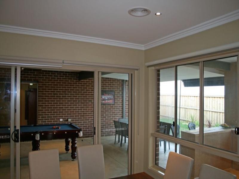 11 Canadian Maple Place, Lyndhurst VIC 3975