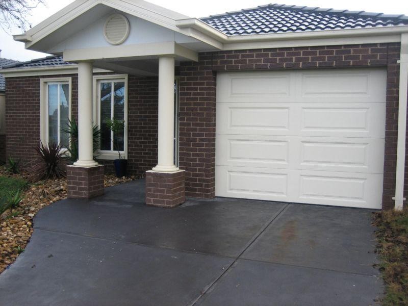 7 Berridale Court, Hampton Park VIC 3976