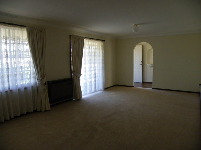 20 Robina Crescent, Armidale NSW 2350