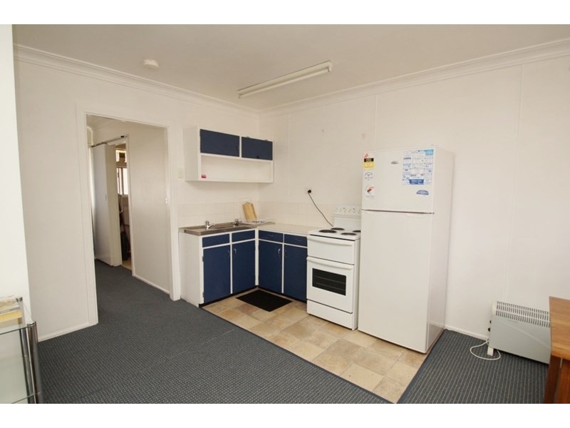 2/152 Markham Street, Armidale NSW 2350