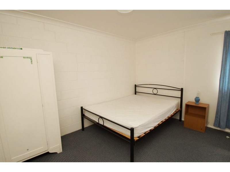 2/152 Markham Street, Armidale NSW 2350