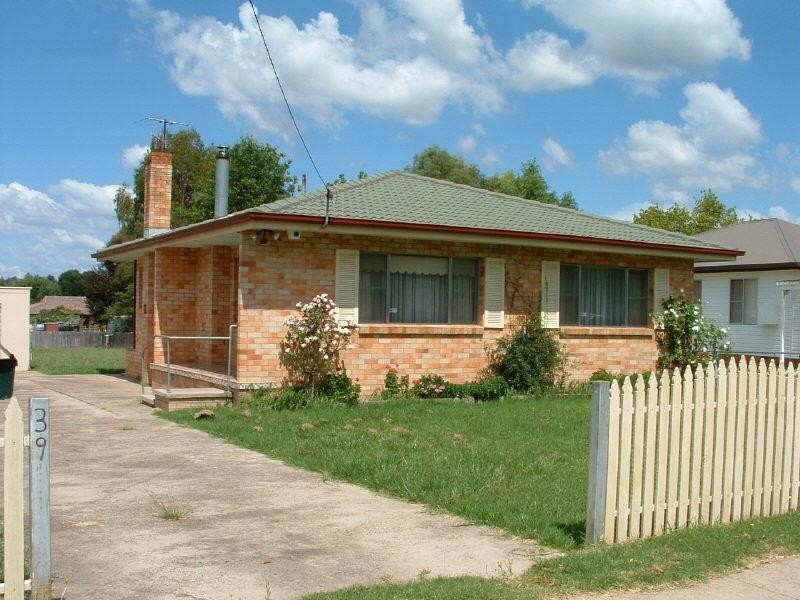 39 Niagara Street, Armidale NSW 2350