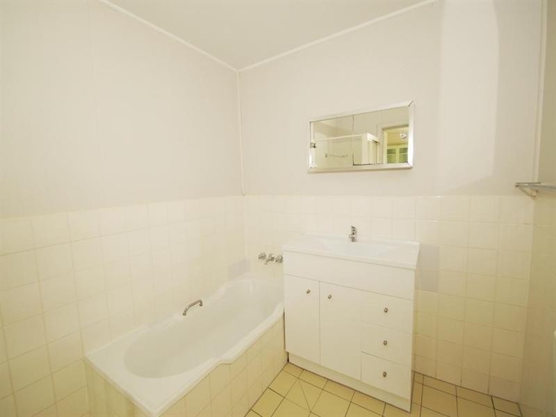 75 Mossman Street, Armidale NSW 2350