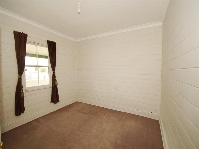 75 Mossman Street, Armidale NSW 2350
