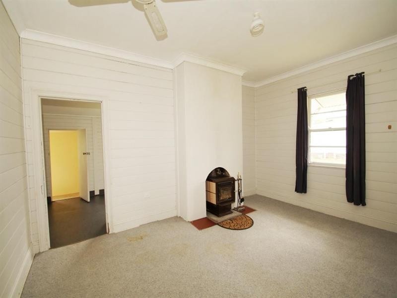 75 Mossman Street, Armidale NSW 2350