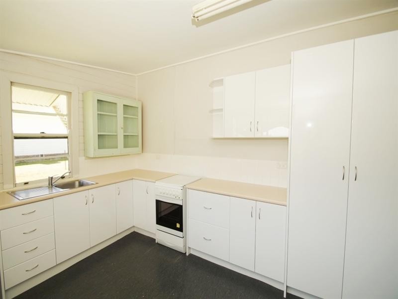 75 Mossman Street, Armidale NSW 2350