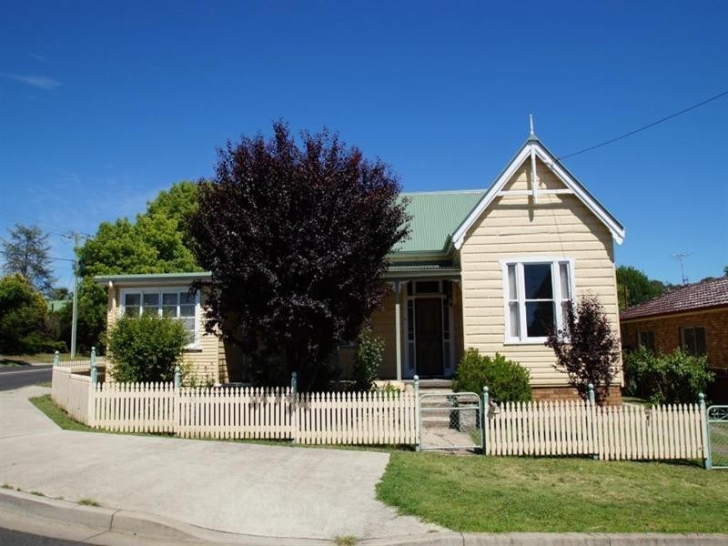 162 Markham Street, Armidale NSW 2350