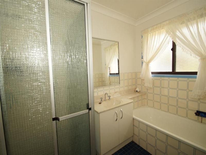 29 Lentara Road, Armidale NSW 2350