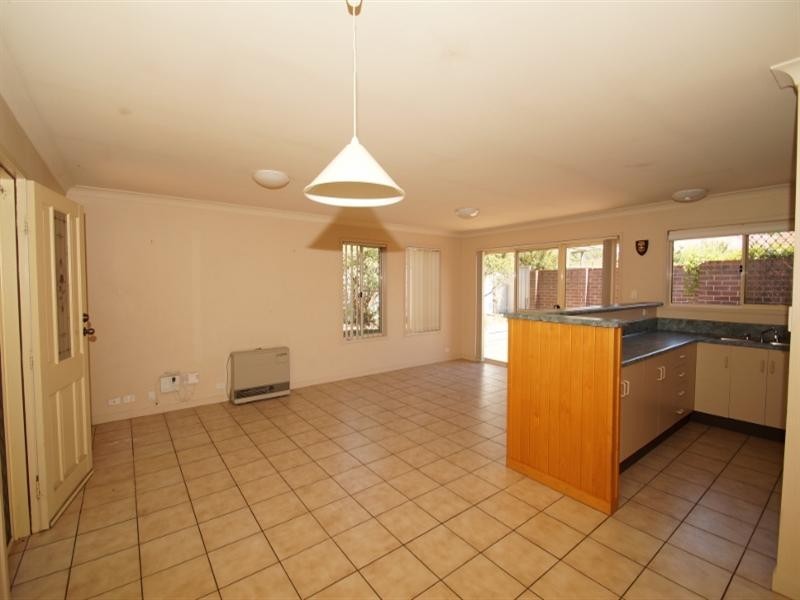 7a Fiona Place, Armidale NSW 2350