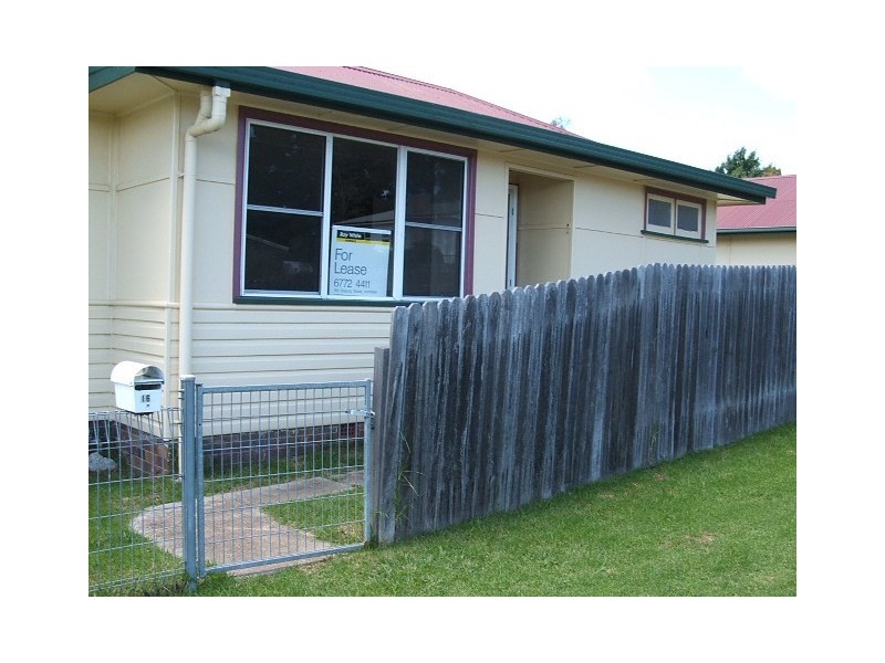 2/168 Mossman Street, Armidale NSW 2350