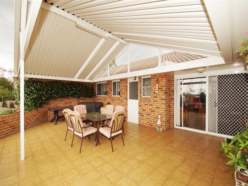 28 The Avenue, Armidale NSW 2350