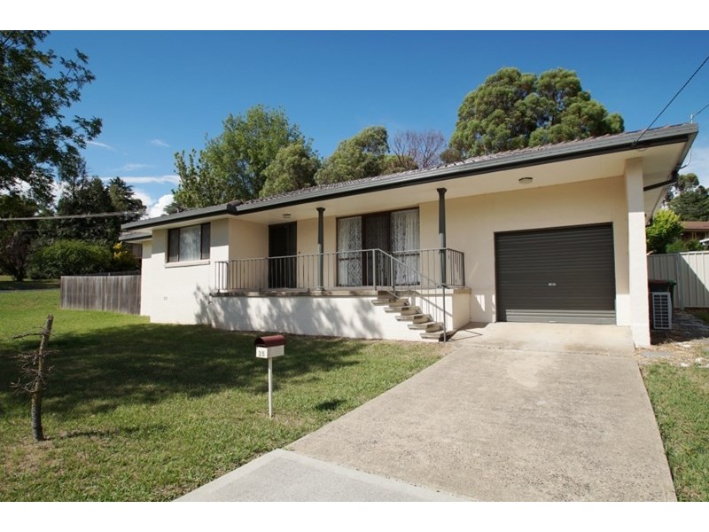 35 Glass Street, Armidale NSW 2350