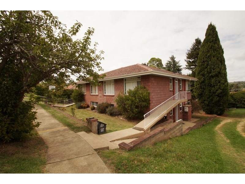 4/164 Donnelly Street, Armidale NSW 2350