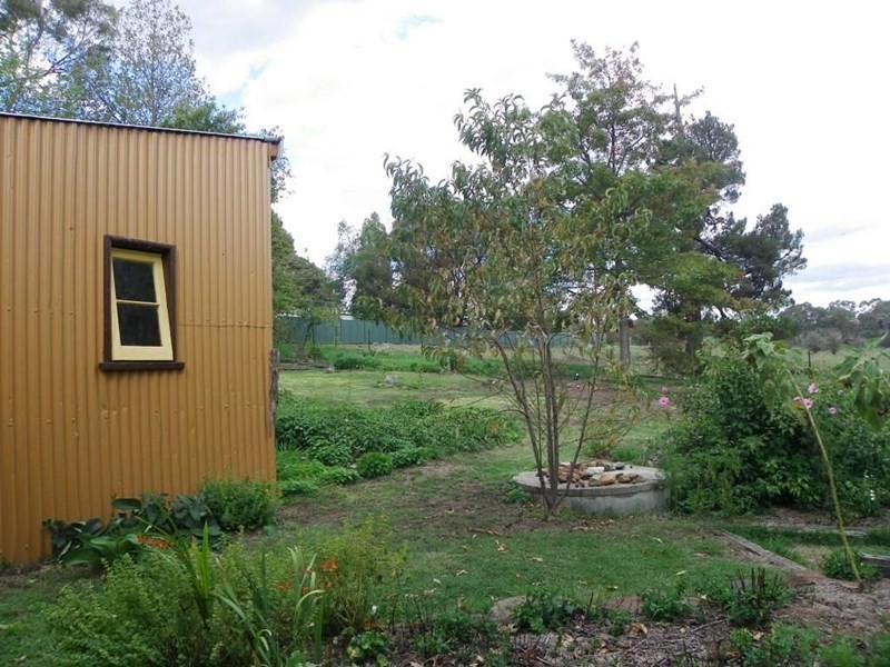 5 Toms Gully Road, Black Mountain NSW 2365