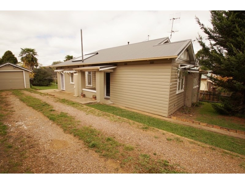 67 Dangar Street, Armidale NSW 2350