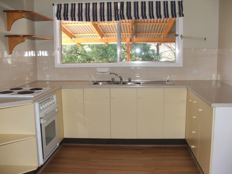 1 Watson Avenue, Armidale NSW 2350