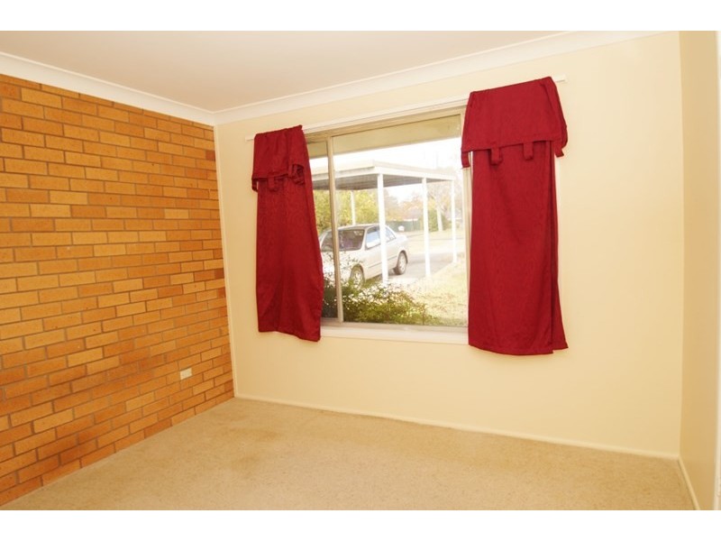 2/21 Short Street, Armidale NSW 2350