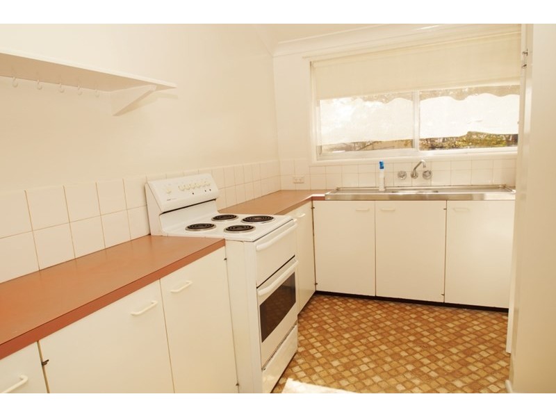 2/21 Short Street, Armidale NSW 2350