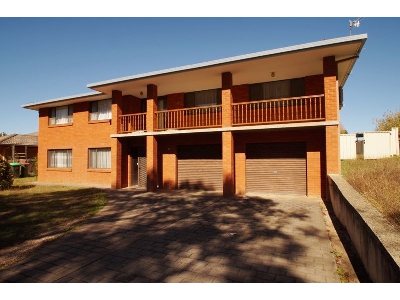 26 Watson Avenue, Armidale NSW 2350