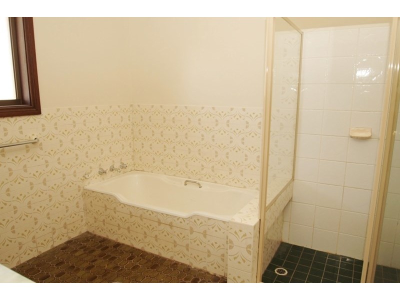 26 Watson Avenue, Armidale NSW 2350