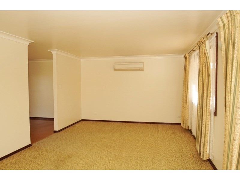 26 Watson Avenue, Armidale NSW 2350