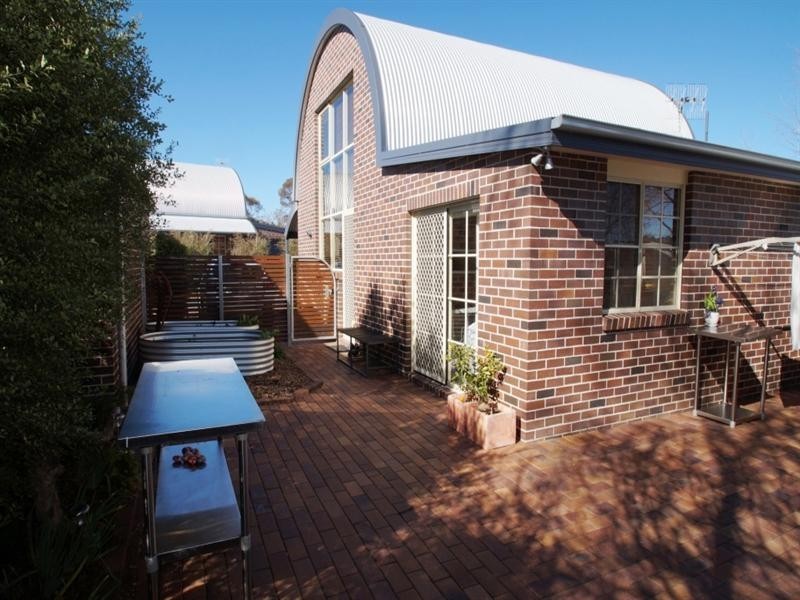 2/6 Eliza Lane, Armidale NSW 2350