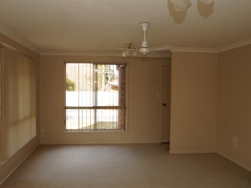 2/87 Queen Elizabeth Drive, Armidale NSW 2350