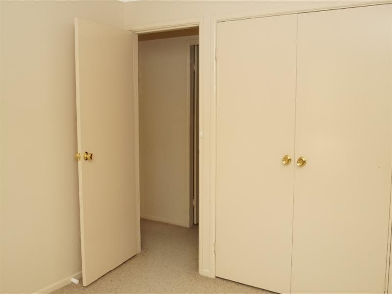 2/87 Queen Elizabeth Drive, Armidale NSW 2350