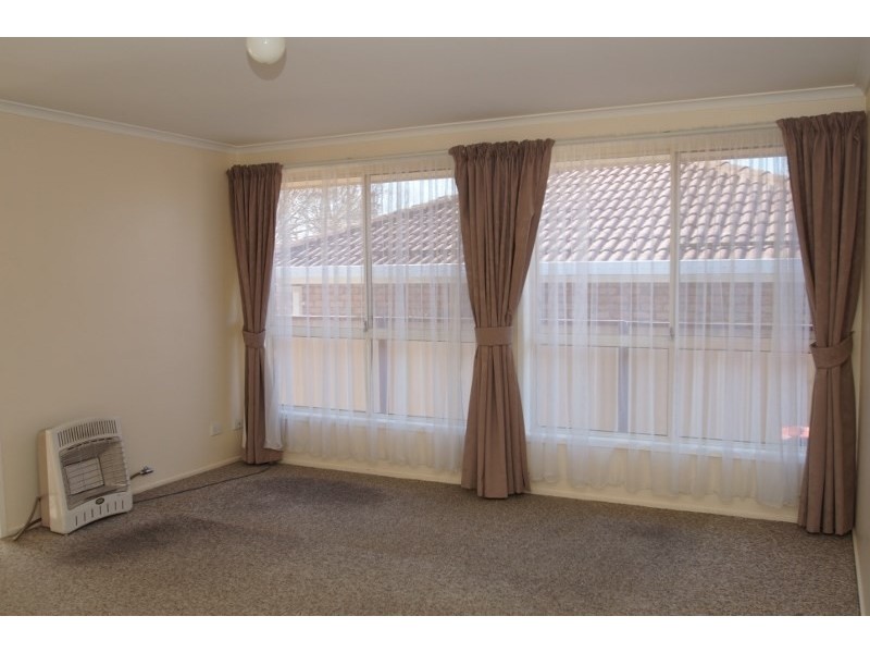 1/3 Grills Place, Armidale NSW 2350