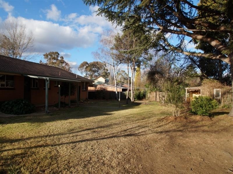 22 Dorothy Avenue, Armidale NSW 2350