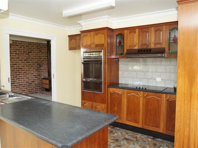 11 Jayne Close, Armidale NSW 2350