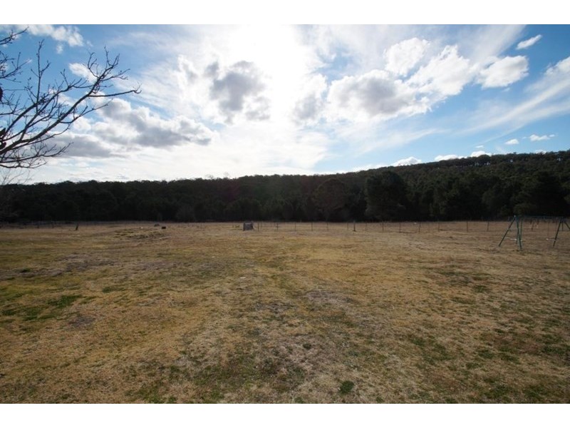 3 McDonalds Lane, Uralla NSW 2358