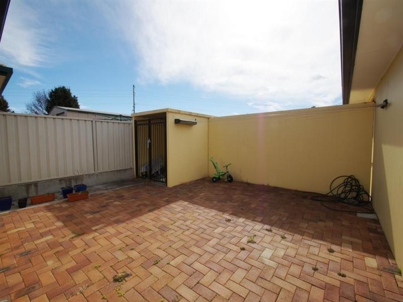 14 Evangeline Crescent, Armidale NSW 2350