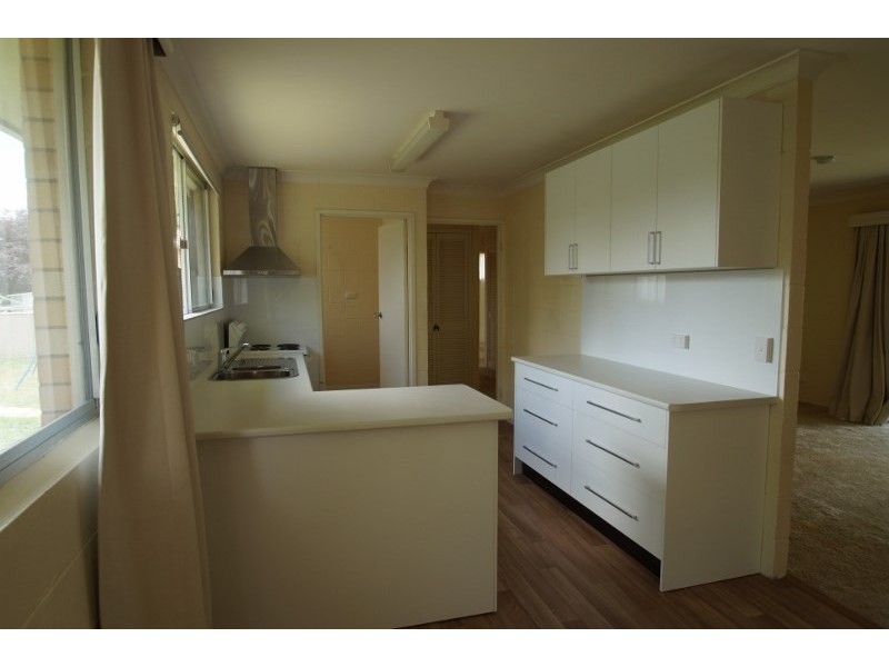 4 Tamar Place, Armidale NSW 2350