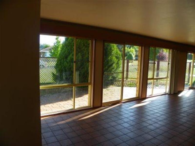 10 Hunt Avenue, Armidale NSW 2350