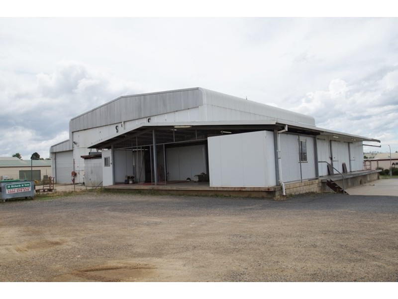 8-10 Wright Place, Armidale NSW 2350