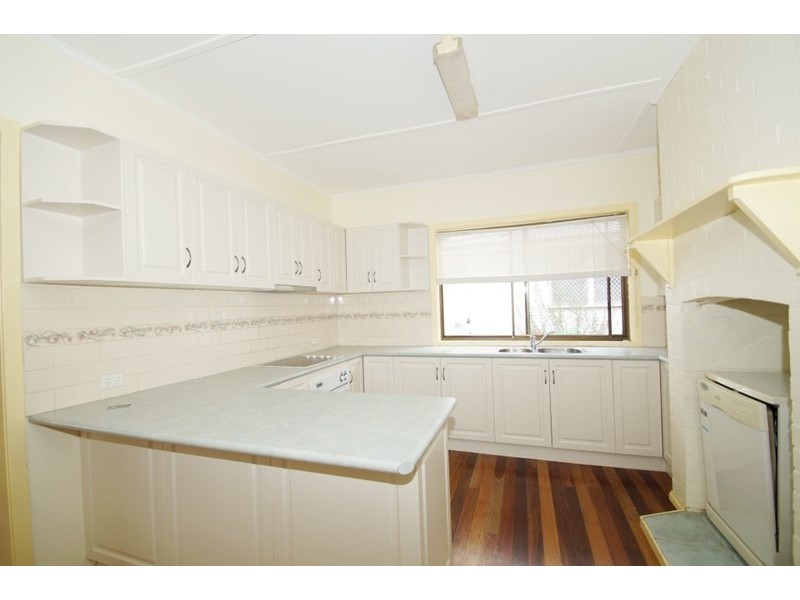 69 Dumaresq Street, Armidale NSW 2350