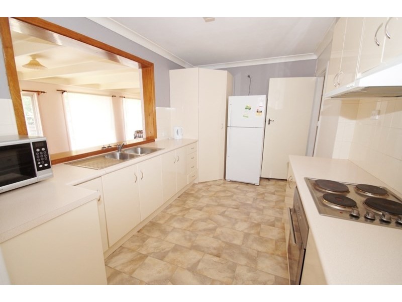 17 Watson Avenue, Armidale NSW 2350