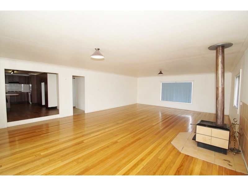 15 Wigan Avenue, Armidale NSW 2350