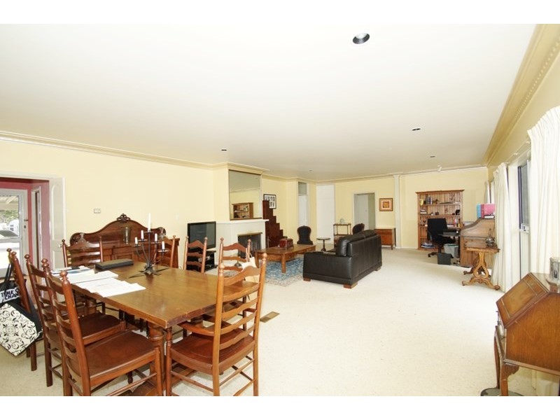 126-130 Ross Street, Armidale NSW 2350